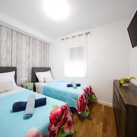 公寓 Iva 扎达尔