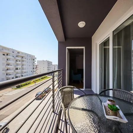 Iva Апартаменти *